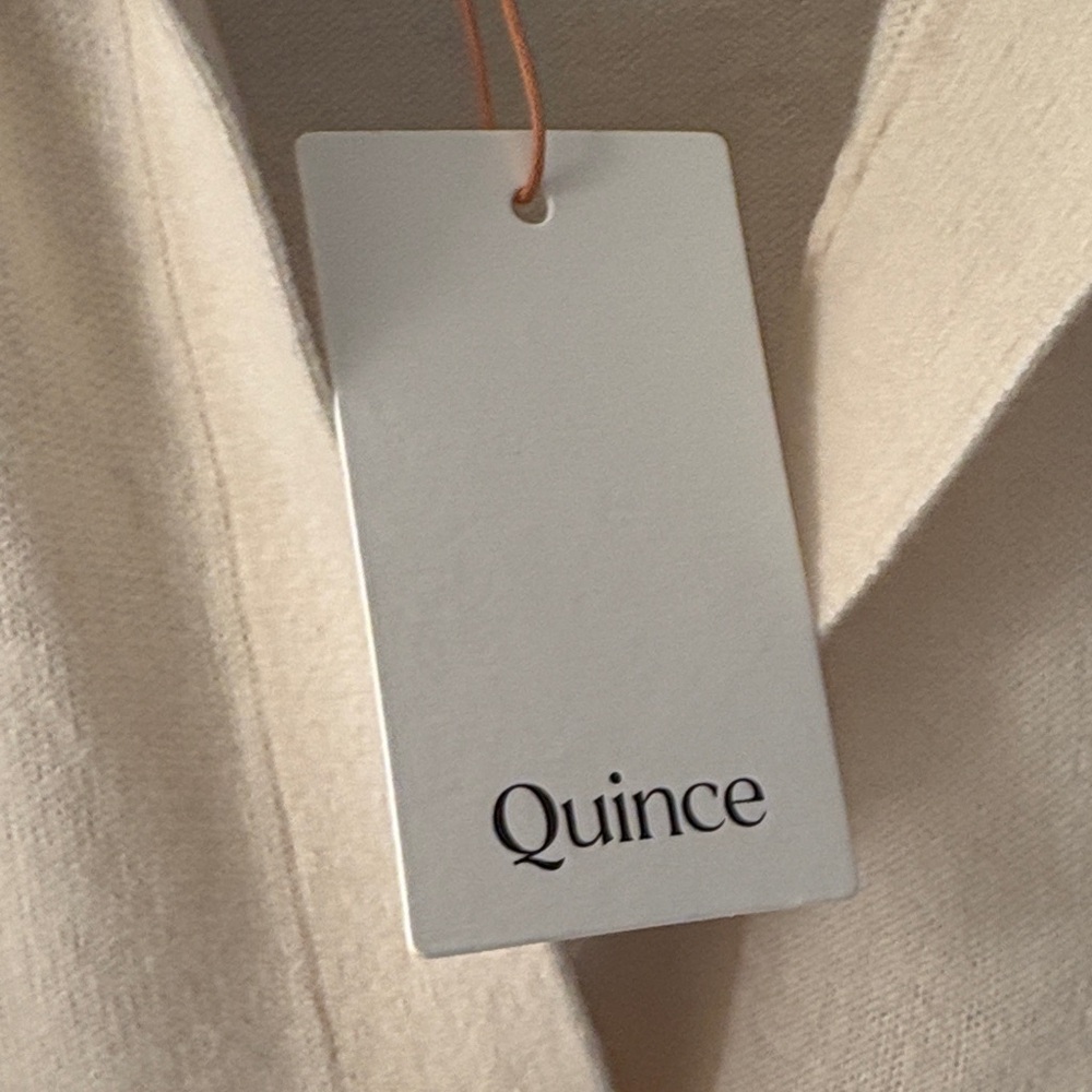 NEW NWT Quince Women's Mongolian Cashmere V-Neck Collared Ivory Cream Sweater - Picture 3 of 10